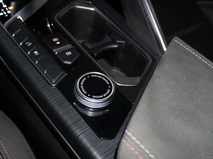 Внедорожник Geely Tugella 2023 года, 2949000 рублей, Санкт-Петербург