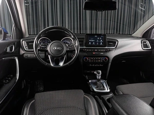 Хетчбэк Kia Ceed 2019 года, 1709000 рублей, Тюмень