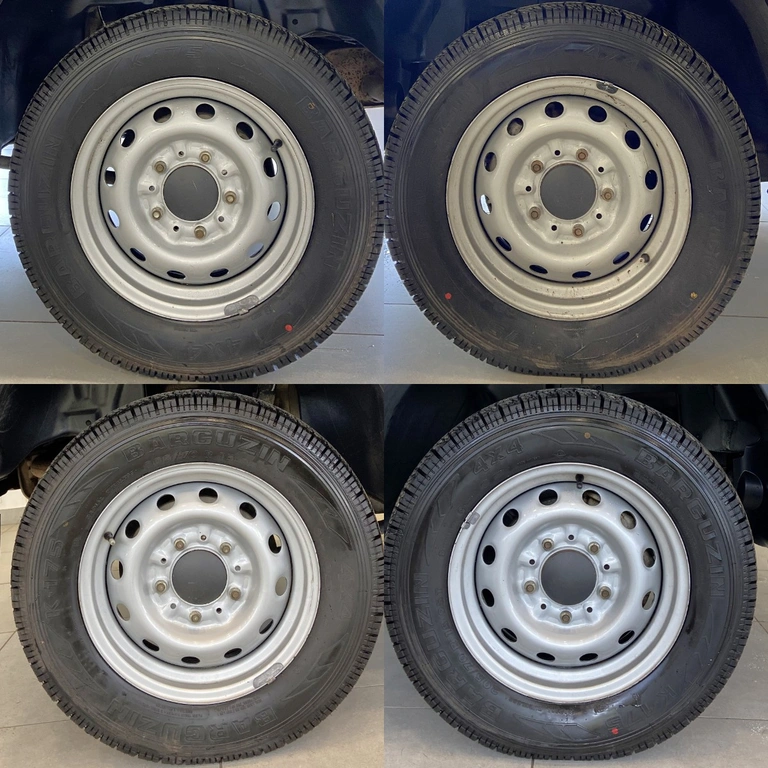 Фото