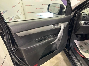 Внедорожник Kia Sorento 2012 года, 1230000 рублей, Красноярск