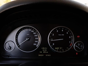 Седан BMW 5 серия 2013 года, 1370000 рублей, Волгоград