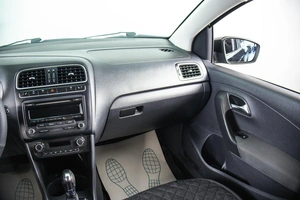 Седан Volkswagen Polo 2011 года, 699000 рублей, Пермь