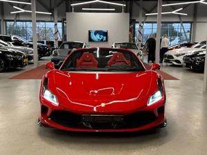Кабриолет Ferrari F8 Spider 2021 года, 37990000 рублей, Павловская Слобода