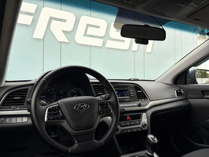 Седан Hyundai Elantra 2018 года, 1570000 рублей, Ижевск