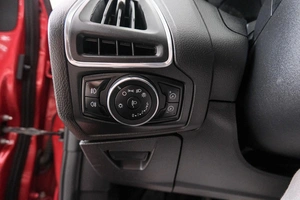 Седан Ford Focus 2012 года, 979000 рублей, Красноярск