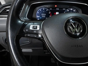 Внедорожник Volkswagen Tiguan 2017 года, 2688000 рублей, Ставрополь