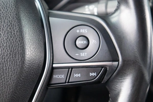 Седан Toyota Camry 2019 года, 2649000 рублей, Оренбург