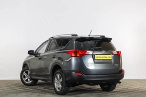 Внедорожник Toyota RAV4 2016 года, 1999000 рублей, Тюмень