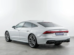 Лифтбек Audi A7 2020 года, 5997077 рублей, Москва