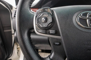 Седан Toyota Camry 2013 года, 1699000 рублей, Барнаул