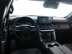 Внедорожник Toyota Land Cruiser 2022 года, 9321555 рублей, Москва