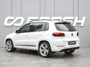 Внедорожник Volkswagen Tiguan 2014 года, 2550000 рублей, Краснодар
