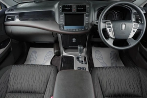 Седан Toyota Crown 2010 года, 1869000 рублей, Тюмень