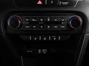 Хетчбэк Kia Ceed 2018 года, 1550000 рублей, Ростов-на-Дону