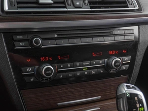 Седан BMW 7 серия 2012 года, 1999000 рублей, Тюмень