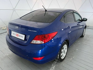 Седан Hyundai Solaris 2012 года, Брянск