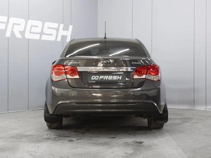 Седан Chevrolet Cruze 2013 года, 740000 рублей, Омск