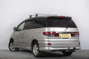 Минивэн Toyota Estima 2001 года, 989000 рублей, Томск