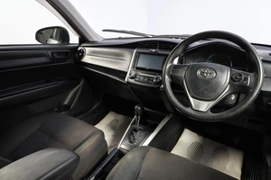 Универсал Toyota Corolla Fielder 2016 года, 1479000 рублей, Новосибирск