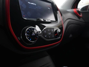 Внедорожник Renault Kaptur 2018 года, 1299077 рублей, Москва