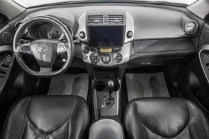 Внедорожник Toyota RAV4 2012 года, 1549000 рублей, Барнаул