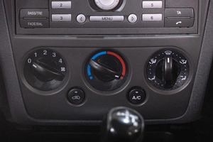 Хетчбэк Ford Fusion 2008 года, 549000 рублей, Томск