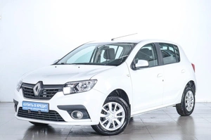 Хетчбэк Renault Sandero 2018 года, 879000 рублей, Челябинск