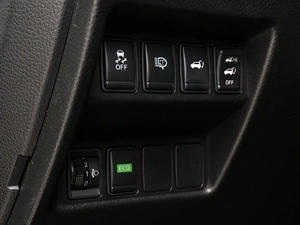 Внедорожник Nissan X-Trail 2015 года, 1729000 рублей, Волгоград