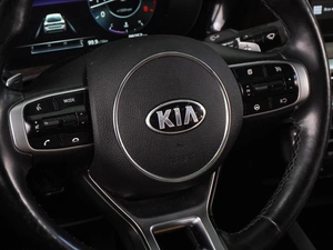 Седан Kia K5 2020 года, 2544000 рублей, Воронеж