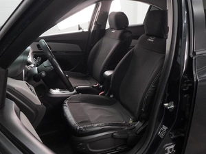 Седан Chevrolet Cruze 2013 года, 1049000 рублей, Воронеж