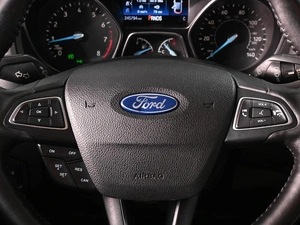 Хетчбэк Ford Focus 2015 года, 935000 рублей, Аксай