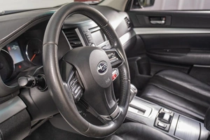 Универсал Subaru Outback 2012 года, 1399000 рублей, Томск