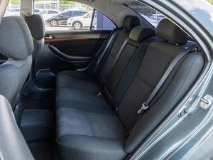 Седан Toyota Avensis 2006 года, 675000 рублей, Волгоград