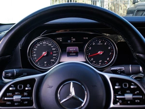 Седан Mercedes-benz E-класс 2019 года, 2449000 рублей, Большой Сочи