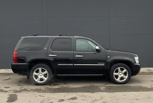 Внедорожник Chevrolet Tahoe 2012 года, 2136000 рублей, Солонцы