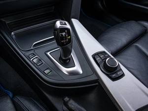 Седан BMW 3 серия 2018 года, 2995000 рублей, Краснодар