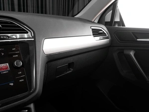 Внедорожник Volkswagen Tiguan 2020 года, 2459000 рублей, Тюмень