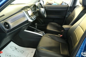 Универсал Toyota Corolla Fielder 2017 года, 1199000 рублей, Омск