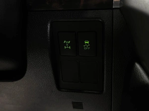 Внедорожник Toyota Land Cruiser 2010 года, 3400000 рублей, Красноярск