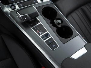 Седан Audi A6 2020 года, 3598999 рублей, Москва