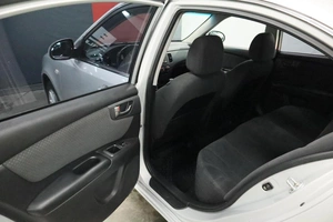 Седан Kia Magentis 2010 года, 1040000 рублей, Курск