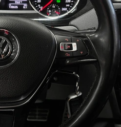 Седан Volkswagen Jetta 2017 года, 1247000 рублей, Красноярск