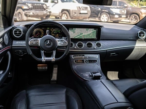 Седан Mercedes-benz E-класс AMG 2018 года, 5399000 рублей, Большой Сочи
