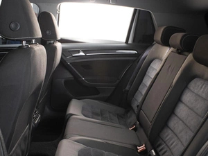 Хетчбэк Volkswagen Golf 2014 года, 1380000 рублей, Омск