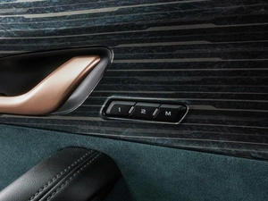 Внедорожник Geely Monjaro 2023 года, 3210000 рублей, Воронеж