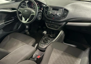 Седан ВАЗ (LADA) Vesta 2021 года, 895000 рублей, Красноярск