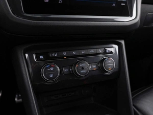 Внедорожник Volkswagen Tiguan 2018 года, 2587444 рублей, Москва