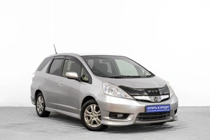 Универсал Honda Fit Shuttle 2012 года, 899000 рублей, Барнаул
