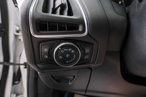 Хетчбэк Ford Focus 2012 года, 899000 рублей, Красноярск
