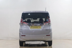 Минивэн Suzuki Solio 2019 года, 889000 рублей, Новокузнецк